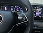 Skoda Octavia Combi 1.0 TSI 110pk Ambition Navigatie Parkeersensoren App-Connect DAB+