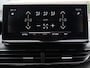 Peugeot 5008 1.2 PureTech 130pk Automaat GT Black Pack 7 zit Navigatie Apple CarPlay Android Camera Parkeerhulp Adaptive Cruise Control Stoelverwarming Electrische achterklep Climate Control Lichtmetalen velgen