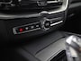 Volvo XC60 2.0 T8 Twin Engine AWD Inscription Automaat 407Pk (PANORAMADAK, APPLE CARPLAY, CAMERA, STUUR/STOELVERWARMING, MEMORY SEAT, GETINT GLAS, NIEUWE APK, NIEUWSTAAT)