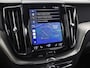 Volvo XC60 2.0 T8 Twin Engine AWD Inscription Automaat 407Pk (PANORAMADAK, APPLE CARPLAY, CAMERA, STUUR/STOELVERWARMING, MEMORY SEAT, GETINT GLAS, NIEUWE APK, NIEUWSTAAT)