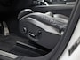 Volvo XC60 2.0 T8 Twin Engine AWD Inscription Automaat 407Pk (PANORAMADAK, APPLE CARPLAY, CAMERA, STUUR/STOELVERWARMING, MEMORY SEAT, GETINT GLAS, NIEUWE APK, NIEUWSTAAT)