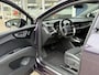 Audi Q4 e-tron 40 Launch edition Advanced 77 kWh / NL-Auto / Vol-Leder / Grote-Accu / Warmtepomp / Elektr.-Stoelen met Geheugen / Stoelverwarming / Matrix-LED / Standkachel / Trekhaak / Apple-Carplay & Android-Auto / Cruise-Control / Climate-Control / Elektr.-Achterklep / DAB Radio-Bluetooth / Navi / PDC / BTW-Auto / Camera-Achter / 20'' LMV / ENZ.