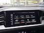 Audi Q4 e-tron 40 Launch edition Advanced 77 kWh / NL-Auto / Vol-Leder / Grote-Accu / Warmtepomp / Elektr.-Stoelen met Geheugen / Stoelverwarming / Matrix-LED / Standkachel / Trekhaak / Apple-Carplay & Android-Auto / Cruise-Control / Climate-Control / Elektr.-Achterklep / DAB Radio-Bluetooth / Navi / PDC / BTW-Auto / Camera-Achter / 20'' LMV / ENZ.