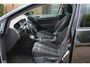 Volkswagen Golf 1.0 TSI Connected Series - automaat - camera - cruise - navigatie