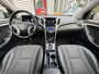 Hyundai i30 1.6 GDI i-Motion -AUTOMAAT-DAB+-CLIMA-CRUISECONTROL-KEYLESS-STOELVERWARMING-5 DEURS-PDC V+A-LICHT + REGENSENSOR-ETC.