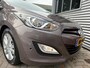 Hyundai i30 1.6 GDI i-Motion -AUTOMAAT-DAB+-CLIMA-CRUISECONTROL-KEYLESS-STOELVERWARMING-5 DEURS-PDC V+A-LICHT + REGENSENSOR-ETC.