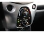 Toyota Aygo 1.0 VVT-i x-play Airco | Cruise | Carplay | Camera | Bluetooth.
