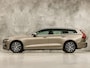 Volvo V60 2.0 T6 Recharge AWD Inscription 340Pk Automaat (SOH 87,7% APPLE CARPLAY, GROOT NAVI, CAMERA, LEDER, GETINT GLAS, SPORTSTOELEN, ELEK ACHTERKLEP, NIEUWE APK, NIEUWSTAAT)