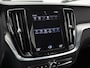 Volvo V60 2.0 T6 Recharge AWD Inscription 340Pk Automaat (SOH 87,7% APPLE CARPLAY, GROOT NAVI, CAMERA, LEDER, GETINT GLAS, SPORTSTOELEN, ELEK ACHTERKLEP, NIEUWE APK, NIEUWSTAAT)
