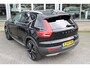 Volvo XC40 T3 164PK Automaat Inscription | Styling Kit | 360 Camera | 21" LM Velgen | Verw. Voorstoelen & Achterbank | H&K Audio |