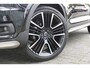 Volvo XC40 T3 164PK Automaat Inscription | Styling Kit | 360 Camera | 21" LM Velgen | Verw. Voorstoelen & Achterbank | H&K Audio |