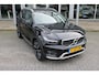 Volvo XC40 T3 164PK Automaat Inscription | Styling Kit | 360 Camera | 21" LM Velgen | Verw. Voorstoelen & Achterbank | H&K Audio |