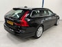 Volvo V90 2.0 T5 Momentum NL-AUTO / DEALERHISTORIE / LEER