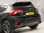Ford Focus 1.0 EcoBoost Hybrid ST Line X 125Pk (APPLE CARPLAY, GROOT NAVI, STUUR/STOELVERWARMING, SPORTSTOELEN, GETINT GLAS, LED KOPLAMPEN, NIEUWSTAAT)