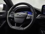 Ford Focus 1.0 EcoBoost Hybrid ST Line X 125Pk (APPLE CARPLAY, GROOT NAVI, STUUR/STOELVERWARMING, SPORTSTOELEN, GETINT GLAS, LED KOPLAMPEN, NIEUWSTAAT)