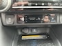 Toyota RAV4 2.5 Plug-in Hybrid AWD Bi-Tone Plus | Gekoelde stoelen | Apple CarPlay | Blindspot | Rijklaarprijs incl. garantie |