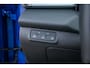 Volkswagen T-Roc 1.5 eTsi R-Line First Edition | Adaptive Cruise control | Matrix koplamen | Elektrisch bedienbare achterklep | Stoelverwarming | Achteruitrijcamera | Appelcarplay/Android auto | Achteruitrijcamera | Cruise control adaptief | Full-LED koplampen