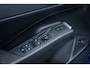 Volkswagen T-Roc 1.5 eTsi R-Line First Edition | Adaptive Cruise control | Matrix koplamen | Elektrisch bedienbare achterklep | Stoelverwarming | Achteruitrijcamera | Appelcarplay/Android auto | Achteruitrijcamera | Cruise control adaptief | Full-LED koplampen