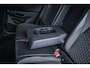 Volkswagen T-Roc 1.5 eTsi R-Line First Edition | Adaptive Cruise control | Matrix koplamen | Elektrisch bedienbare achterklep | Stoelverwarming | Achteruitrijcamera | Appelcarplay/Android auto | Achteruitrijcamera | Cruise control adaptief | Full-LED koplampen