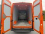 Volkswagen Crafter 35 2.0 TDI 177 PK / L3H3 / CAMERA / CRUISE / 3.5 TON TREKKEN / 3-ZITS / AIRCO / CARPLAY / GEVEERDE STOEL / 3500 KG AHG