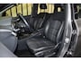 Mercedes-Benz B-klasse 180 Ambition Trekhaak 144dkm Automaat Clima Cruise Stoelverw. PDC + Nwe APK