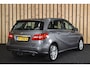 Mercedes-Benz B-klasse 180 Ambition Trekhaak 144dkm Automaat Clima Cruise Stoelverw. PDC + Nwe APK