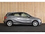 Mercedes-Benz B-klasse 180 Ambition Trekhaak 144dkm Automaat Clima Cruise Stoelverw. PDC + Nwe APK