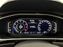 Volkswagen T-Roc 1.5 TSI 150PK R-Line Business Automaat Camera Navigatie Adaptive Cruise Control Apple Carplay Stoelverwarming Full LED Park Assist Digital Cockpit
