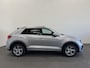 Volkswagen T-Roc 1.5 TSI 150PK R-Line Business Automaat Camera Navigatie Adaptive Cruise Control Apple Carplay Stoelverwarming Full LED Park Assist Digital Cockpit