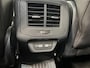 Volkswagen T-Roc 1.5 TSI 150PK R-Line Business Automaat Camera Navigatie Adaptive Cruise Control Apple Carplay Stoelverwarming Full LED Park Assist Digital Cockpit