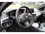 BMW 5-Serie Touring 520i 184Pk High Executive Edition M-Sport | Trekhaak | Panoramadak