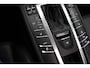 Porsche Macan 3.0 D S / Panoramadak / Adaptieve Stoelen / Parkeerhulp V+A / 19'' / Navigatie / Stoelverwarming / Cruise Control