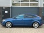 Ford Focus 1.6 Titanium LEER NAVI CLIMA TREKHAAK APK