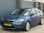 Ford Focus 1.6 Titanium LEER NAVI CLIMA TREKHAAK APK