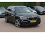 BMW X1 xDrive20i High Exe. M Sport / Trekhaak / Camera / Alcantara / Keyless / 19'' / Navigatie / Stoelverwarming / DAB / Cruise Control