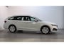 Skoda Octavia Combi 1.0 e-TSI DSG Business Edition Navigatie App-Connect DAB+ Parkeersensoren