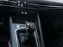 Volkswagen Golf 1.0 TSI 110pk Life Sfeerverlichting Parkeersensoren Adaptive Cruise Trekhaak