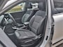 Kia Niro EV e-Niro DynamicPlusLine 64 kWh | Stoelverwarming | Schuifdak | Trekhaak | LED | tot 10 jaar Garantie |