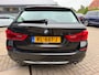 BMW 5-Serie Touring 520d High Executive / Pano / Smartkey / Standverw. / Leder .