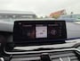 BMW 5-Serie Touring 520d High Executive / Pano / Smartkey / Standverw. / Leder .