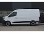 Renault Master E-Tech T35 L2H2 Advance Long Range 87 kWh 143pk - Navi - Camera - Betimmering - Laadmogelijkheid 22kW AC 150kW DC - Rijklaar
