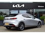Mazda 3 2.0 e-SkyActiv-G M Hybrid 122 | 360° Camera | Head-Up Display | Adaptieve Cruise Control | Stuurwiel + Stoelverwarming |