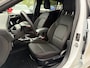 Ford Focus 1.0 Hybrid 125 PK ST Line | NAVIGATIE + APPLE CARPLAY/ANDROID AUTO| PARKEERSENSOREN V+A| FULL LED| KEYLESS START| SPORTSTOELEN| 17" LM-VELGEN| LENDESTEUNEN VERSTELBAAR| DAB| DEALER ONDERHOUDEN|