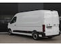 Renault Master E-Tech T35 L3H2 Advance Long Range 87 kWh 143pk - Navi - Camera - Betimmering - Trekhaak - 270 GR deuren - Rijklaar