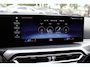 BMW 3-Serie Touring 330e / SoH 88,5% / Trekhaak / Panoramadak / Camera / Head-up / 18'' / Keyless / Laser LED / Sfeerverlichting / Stoelverwarming / Dodehoek / DAB / ACC
