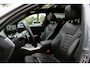 BMW 3-Serie Touring 330e / SoH 88,5% / Trekhaak / Panoramadak / Camera / Head-up / 18'' / Keyless / Laser LED / Sfeerverlichting / Stoelverwarming / Dodehoek / DAB / ACC