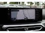 BMW 3-Serie Touring 330e / SoH 88,5% / Trekhaak / Panoramadak / Camera / Head-up / 18'' / Keyless / Laser LED / Sfeerverlichting / Stoelverwarming / Dodehoek / DAB / ACC