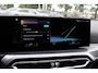 BMW 3-Serie Touring 330e / SoH 88,5% / Trekhaak / Panoramadak / Camera / Head-up / 18'' / Keyless / Laser LED / Sfeerverlichting / Stoelverwarming / Dodehoek / DAB / ACC
