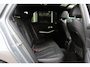 BMW 3-Serie Touring 330e / SoH 88,5% / Trekhaak / Panoramadak / Camera / Head-up / 18'' / Keyless / Laser LED / Sfeerverlichting / Stoelverwarming / Dodehoek / DAB / ACC