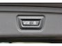 BMW 3-Serie Touring 330e / SoH 88,5% / Trekhaak / Panoramadak / Camera / Head-up / 18'' / Keyless / Laser LED / Sfeerverlichting / Stoelverwarming / Dodehoek / DAB / ACC